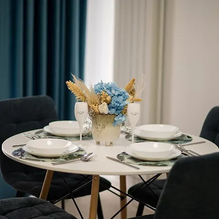 Josephine In Odyssey & Pool-parking Διαμέρισμα *