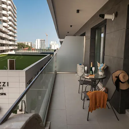 Lejlighed Josephine In Odyssey & Pool-parking