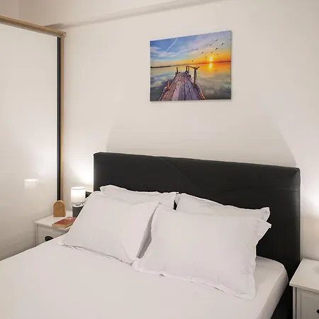 Josephine In Odyssey & Pool-parking Lejlighed